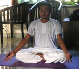 Bali Yoga School(ヨガ教室)の様子